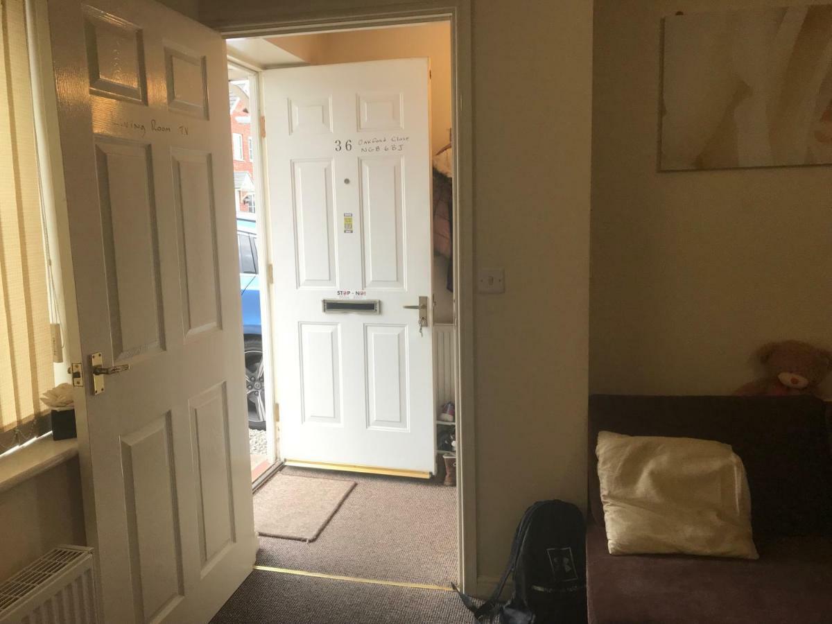 House Shared, New Build 36 Nottingham 3Bedrooms 외부 사진
