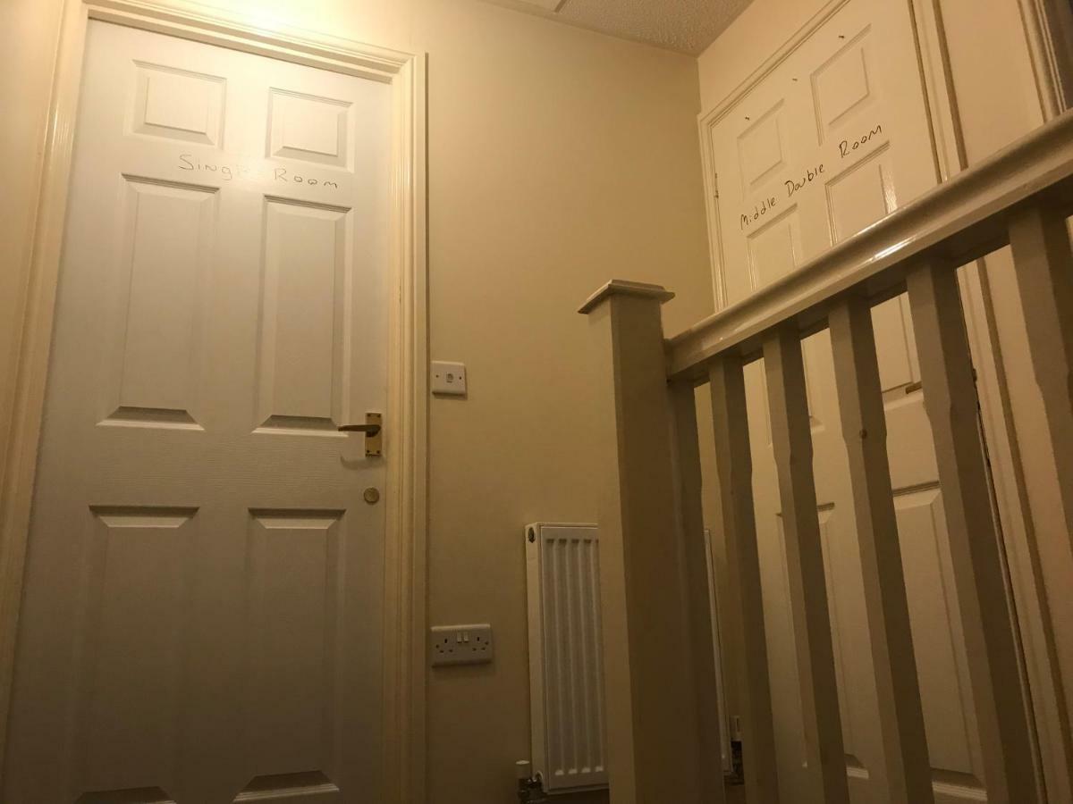 House Shared, New Build 36 Nottingham 3Bedrooms 외부 사진