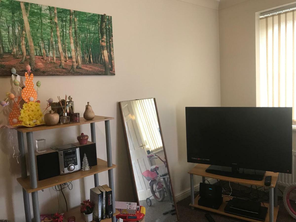 House Shared, New Build 36 Nottingham 3Bedrooms 외부 사진